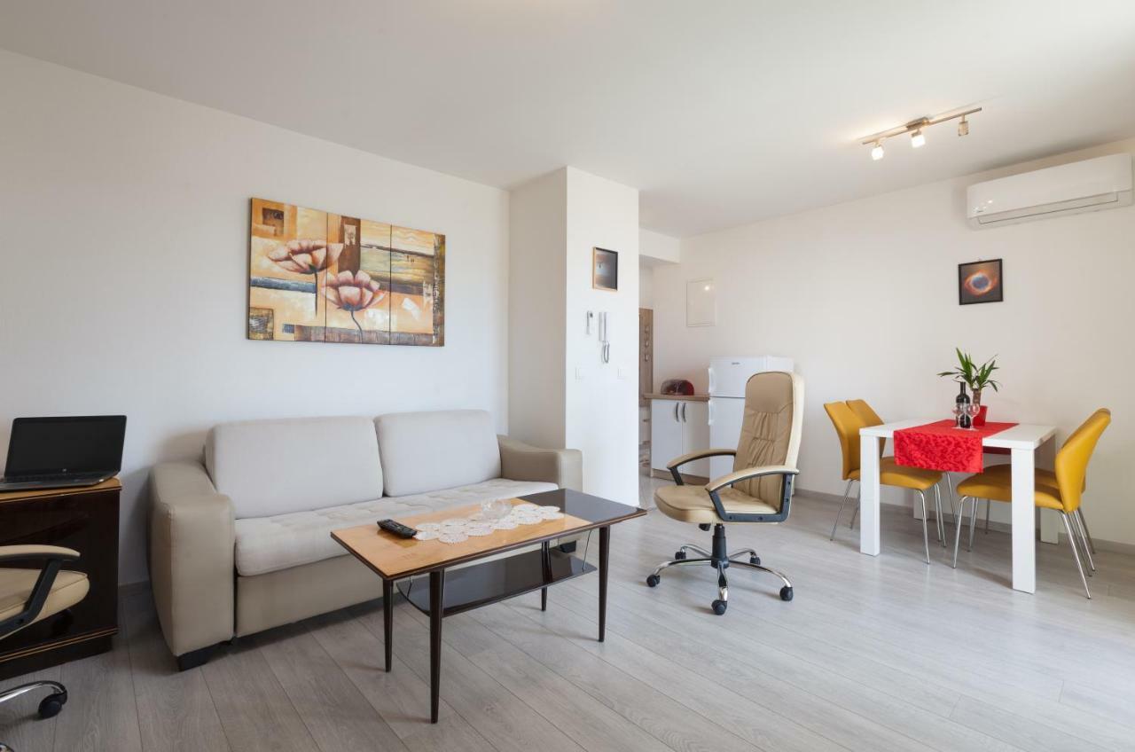 Apartments Turtle Gardens ماكارسكا المظهر الخارجي الصورة