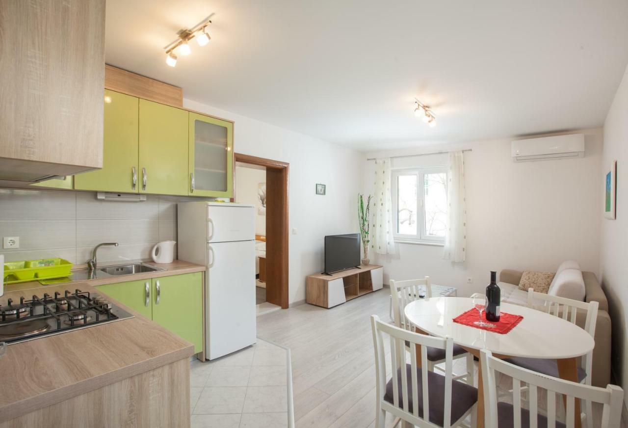 Apartments Turtle Gardens ماكارسكا المظهر الخارجي الصورة