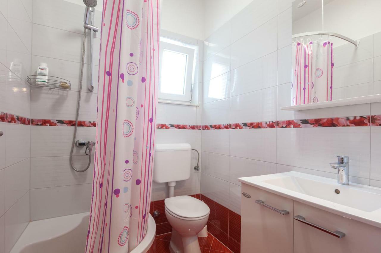Apartments Turtle Gardens ماكارسكا المظهر الخارجي الصورة